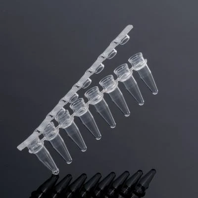 8-Riivaa PCR-putket